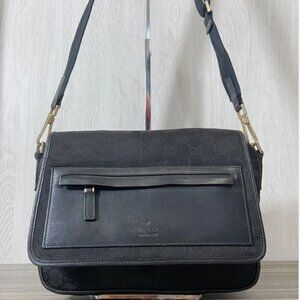 💯Vintage  Gucci GG Crossbody shoulder bag